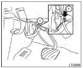 Nissan NV. Commande de freins électriques de remorque